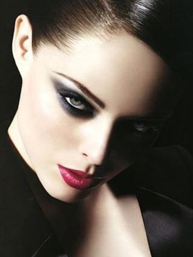 Embrace your inner mystery with the Romanticgothic Collection. Deep, rich eyeshadows in jewel tones and matte finishes create captivating smokey eyes. Explore daring lip colors like deep berry and vampy black for a look that's both romantic and edgy.