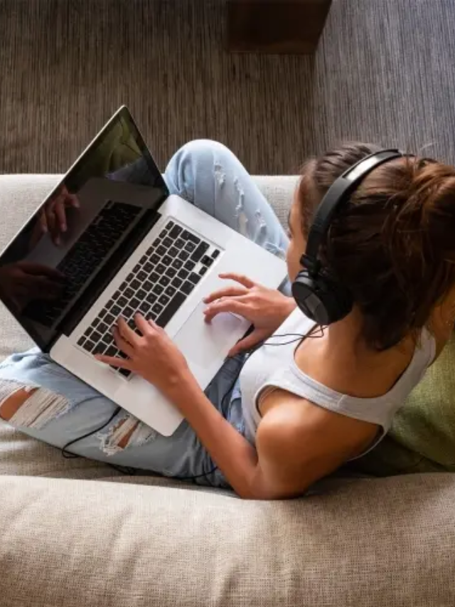  Is Downloading YouTube Videos Legal?
