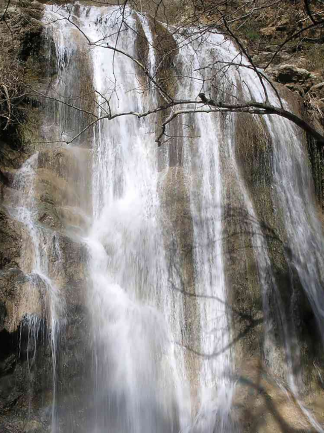 L.A. isn't just about beaches. Hike through the majestic trails of Runyon Canyon or explore the hidden waterfalls of the Angeles National Forest. The city offers a surprising variety of outdoor adventures for thrill-seekers.
