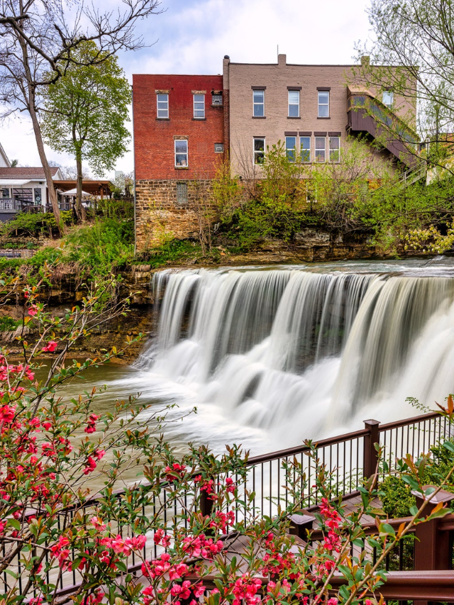  Experience Minneapolis: Unforgettable Awaits [1]
