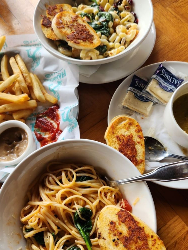 Eugene is a haven for foodies. From farm-to-table restaurants to innovative food carts, the city offers a diverse culinary scene that caters to every palate. Don't miss out on Eugene's famed craft beer scene, with breweries boasting award-winning ales and lagers.