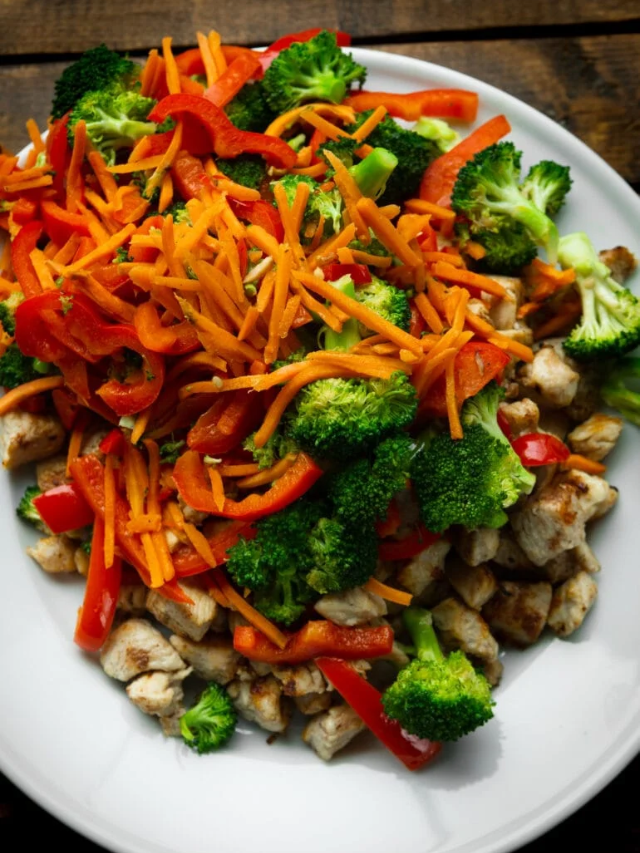 Chicken and Veggie Stir-Fry with broccoli, carrots, and bell peppers
