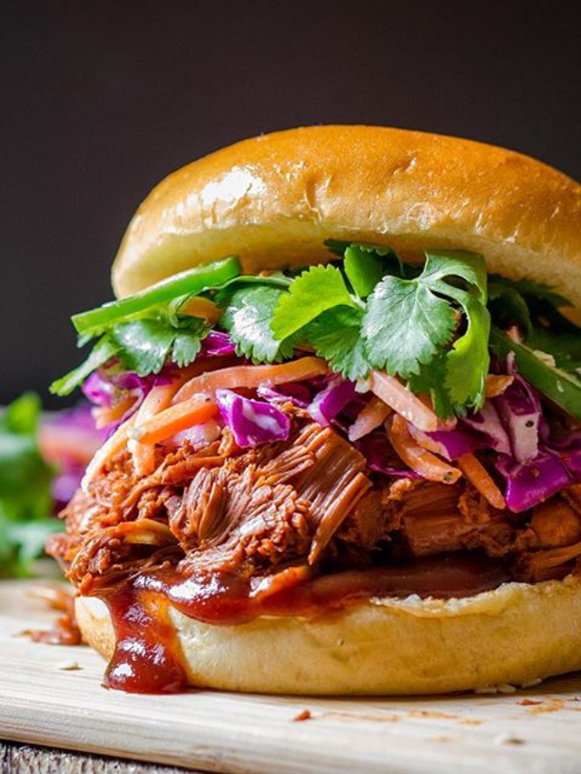 Meatless Mondays: Explore Vegetarian Options for a Lighter Night
