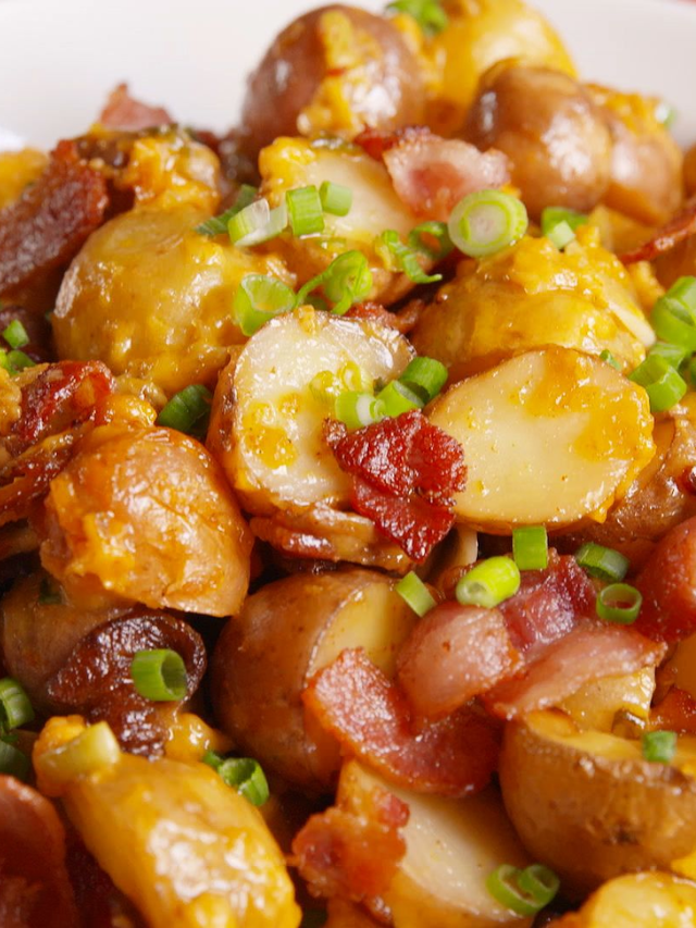 Make it Easy: Slow Cooker Magic
