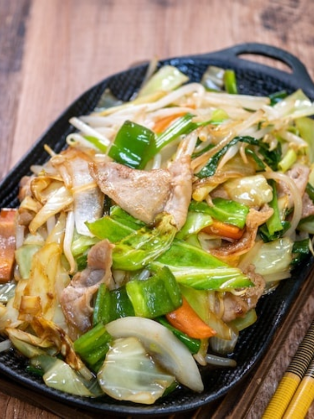 Don't be wasteful! Use leftover ingredients from the week to create a whole new dish.  Leftover chicken can become a stir-fry, roasted veggies can be added to pasta salad, and leftover steak can be transformed into fajitas. Get creative and avoid food waste!