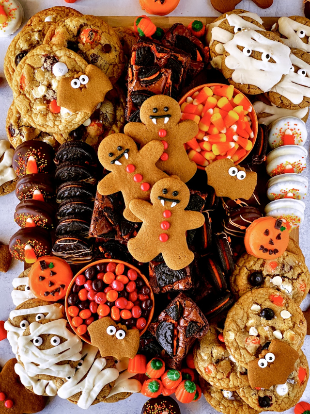 Brownie Bats - Brownies cut into bat shapes and decorated with chocolate chips.
