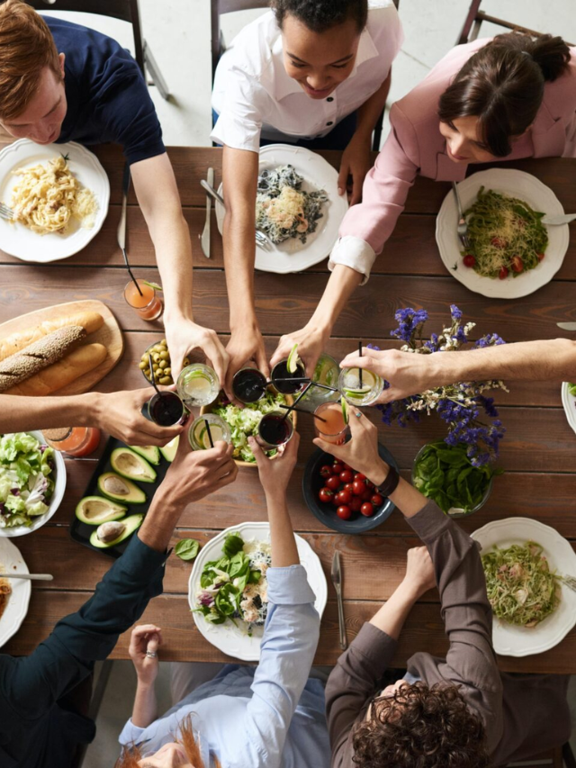 Family Time, Delicious Food: Savor the Moment
