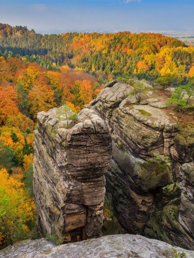  Explore the Crossroads: A Bohemian Paradise
