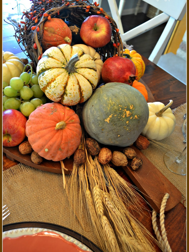 A festive image with a Thanksgiving theme, like a cornucopia overflowing with autumnal bounty.
