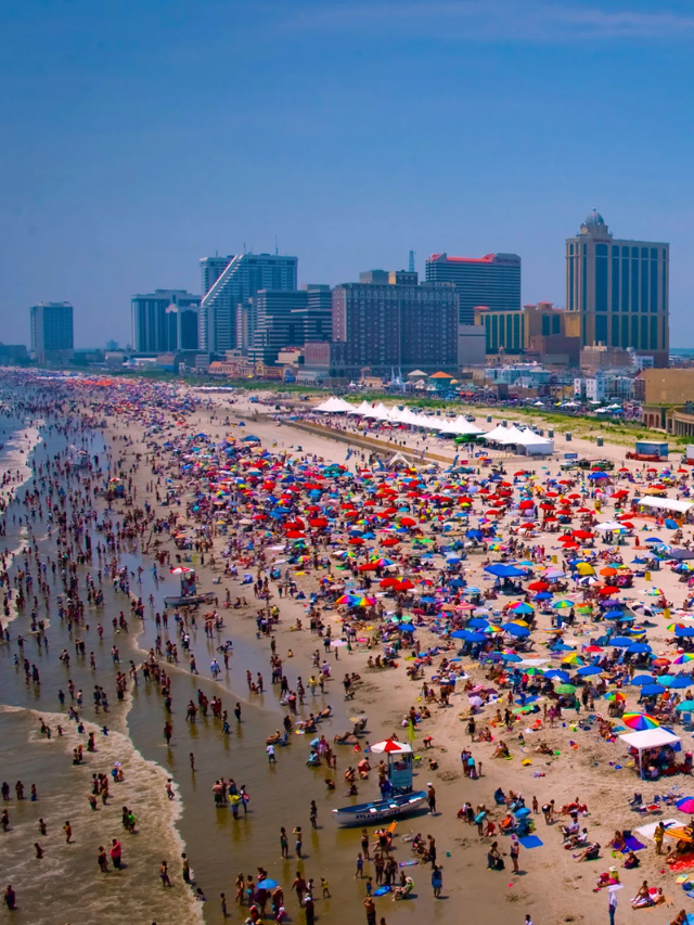 Boardwalk Thrills: Family Fun by the Beach
