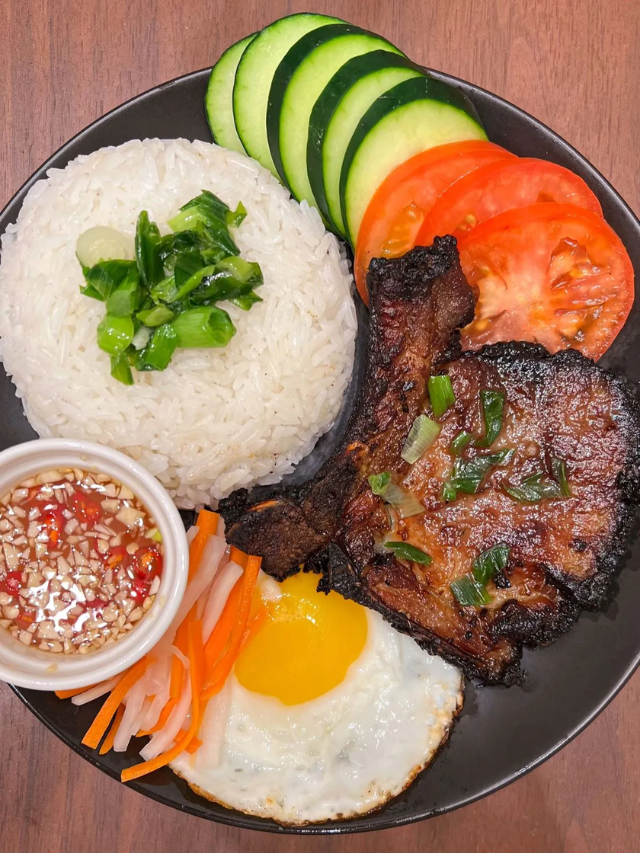 Global Twist: Vietnamese Pork Chops
