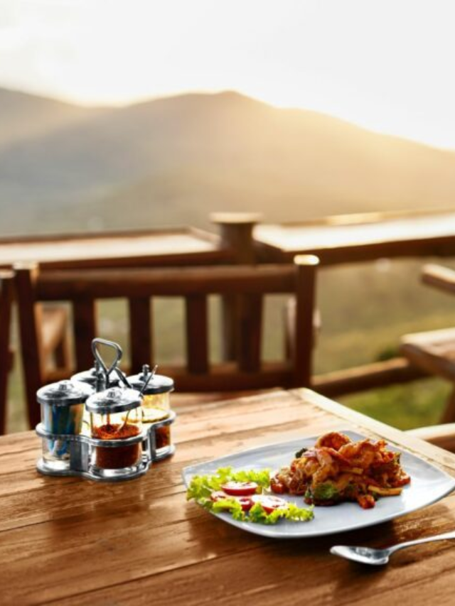 Indulge your taste buds in Reno's flourishing culinary scene. From award-winning restaurants to trendy cafes, the city offers a diverse range of cuisines to tantalize every palate.