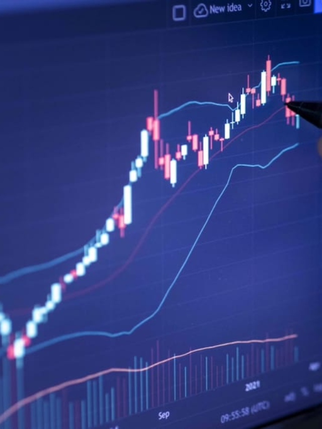 Analysts View Short-Term Headwinds as Buying Opportunity
