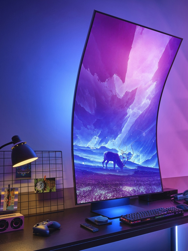 Crisp and Clear Cover Display