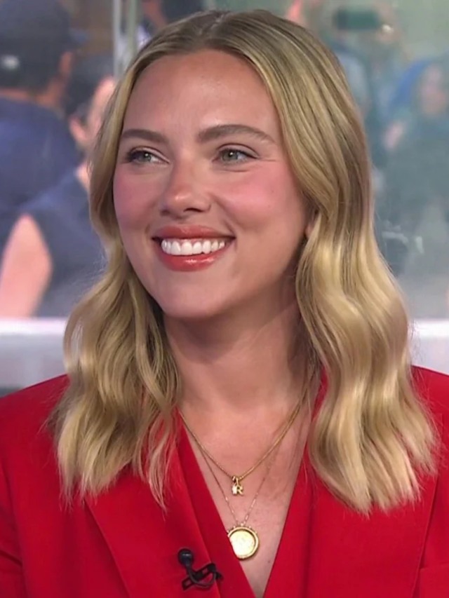 "The first Jurassic Park, it's one of the first movies I remember seeing in the theater," Johansson said. "I was probably like 10 or 11, and it was absolutely transformative for me."