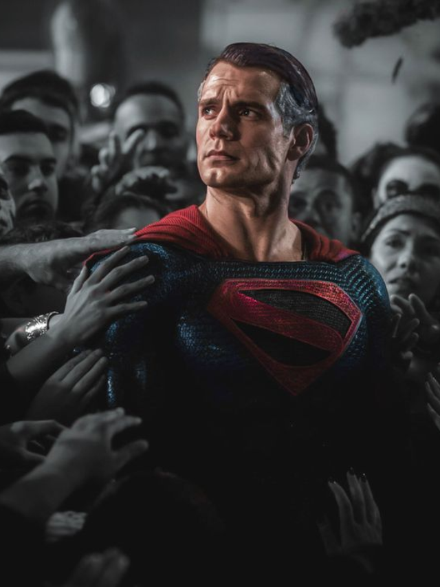 The new Superman film will have a brighter tone, which aligns with the more classic costume.
