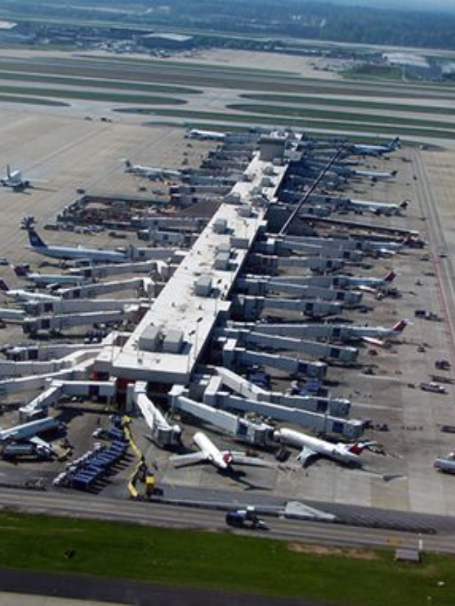 Ground Stops Issued at All Major NYC, NJ Airports
