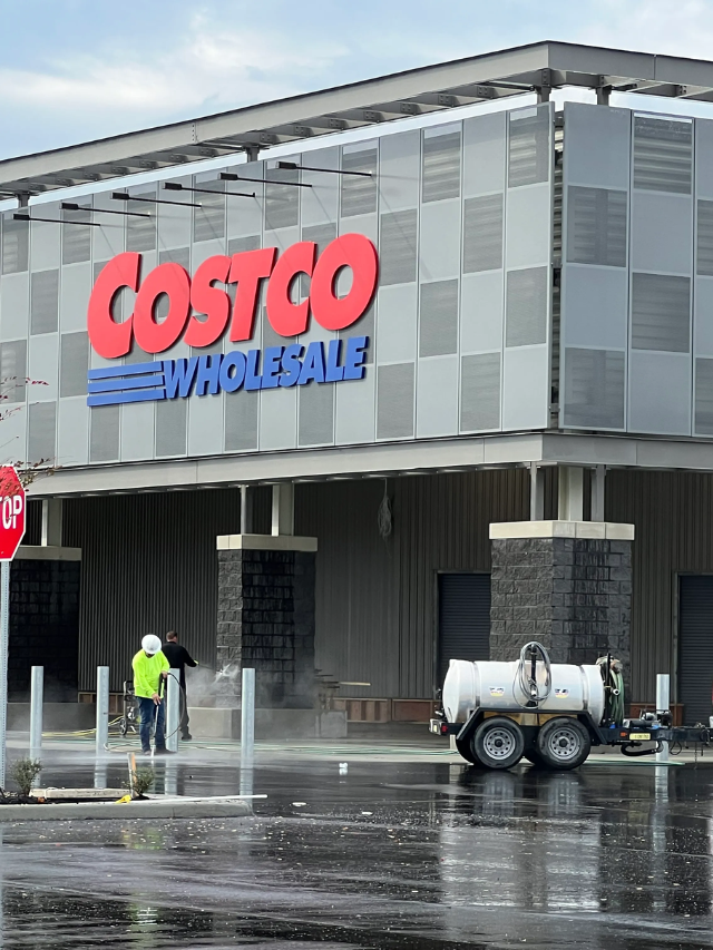 Costco Adds Membership Scanners at Entry