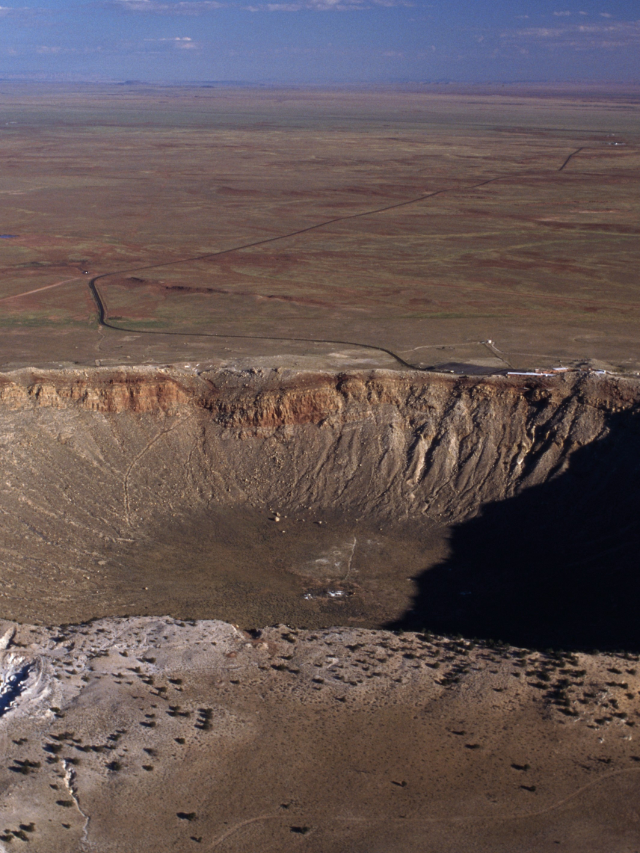 Asteroid Impact Behind Earth's Extinction: New Study