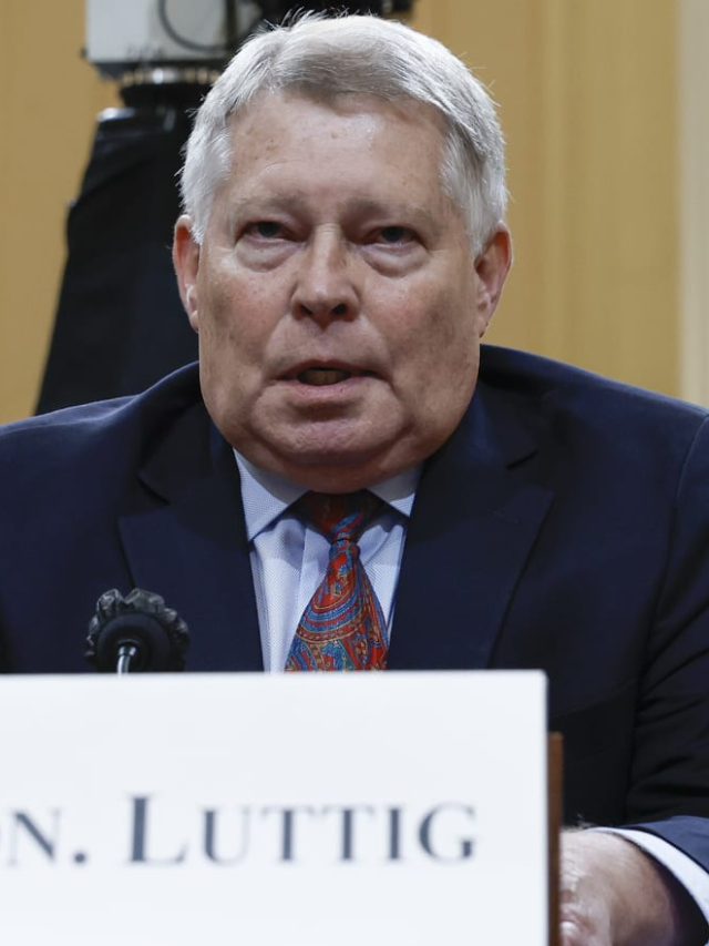 Retired Conservative Judge Endorses Republican Harris for Office