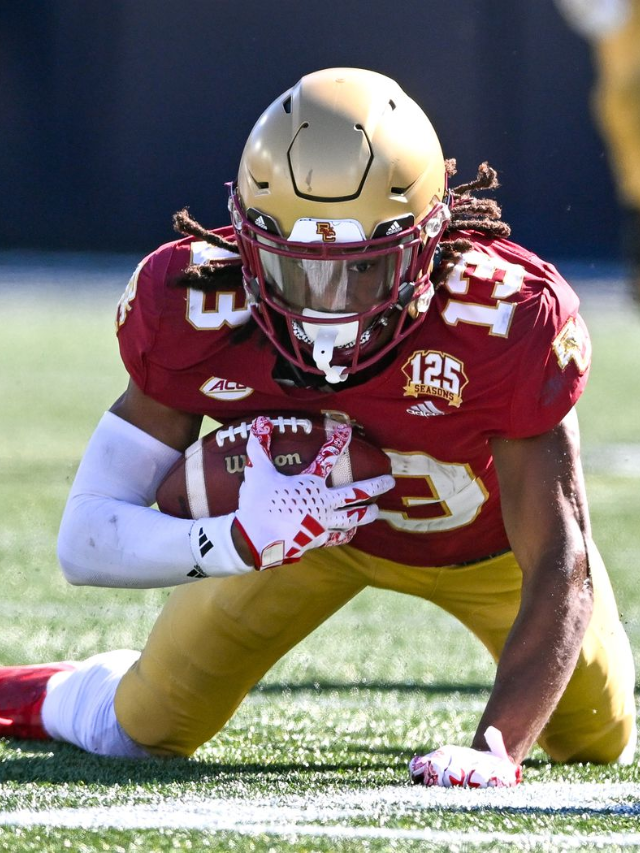 Florida State, a national title contender, is favored by 10.5 points against Georgia Tech.
