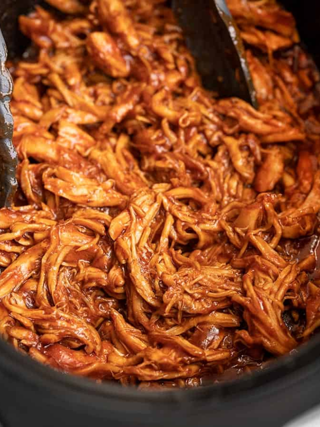 Slow-Cooker BBQ Pulled Chicken: A Flavorful Feast
