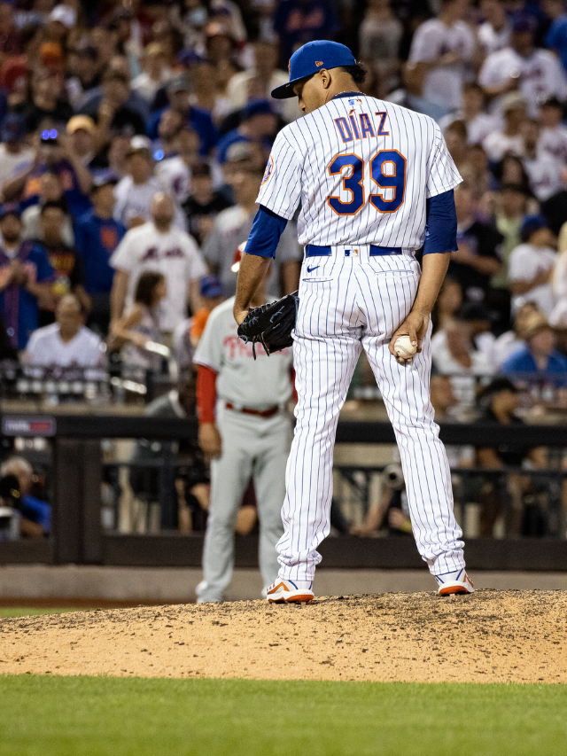  Mets Look to Extend Lead Can the Mets keep their winning streak alive?
