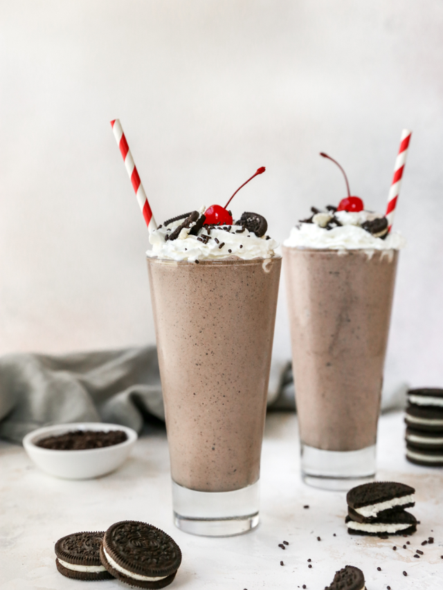  The shake is packed with 155 grams of carbs, 25 grams of fat, and 13 grams of protein.
