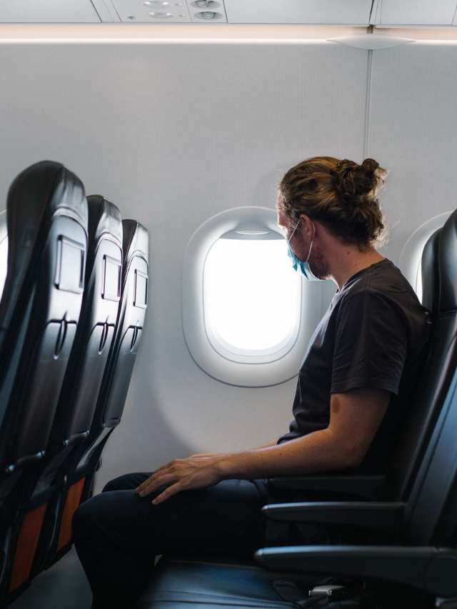Veteran traveler Christopher Howse questions the appeal of rawdogging.
