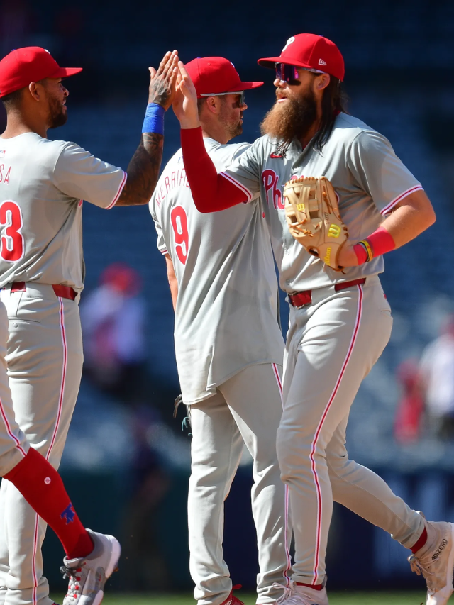 Former Phillies Closer Released by Cubs Due to Recent Struggles