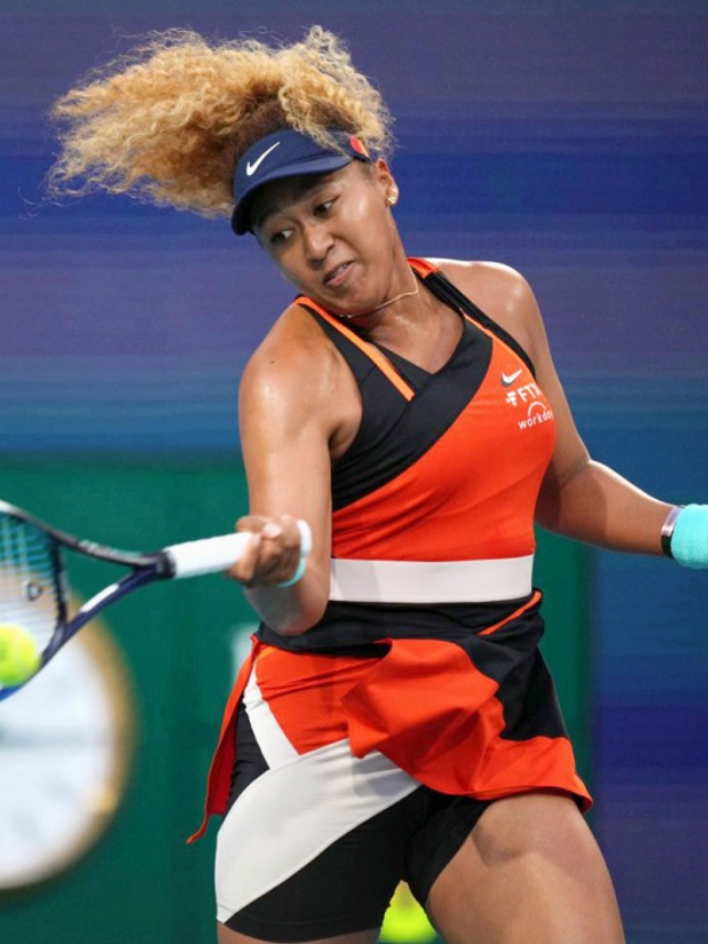 Yuan's aggressive style and recent form give her the edge in this match.
