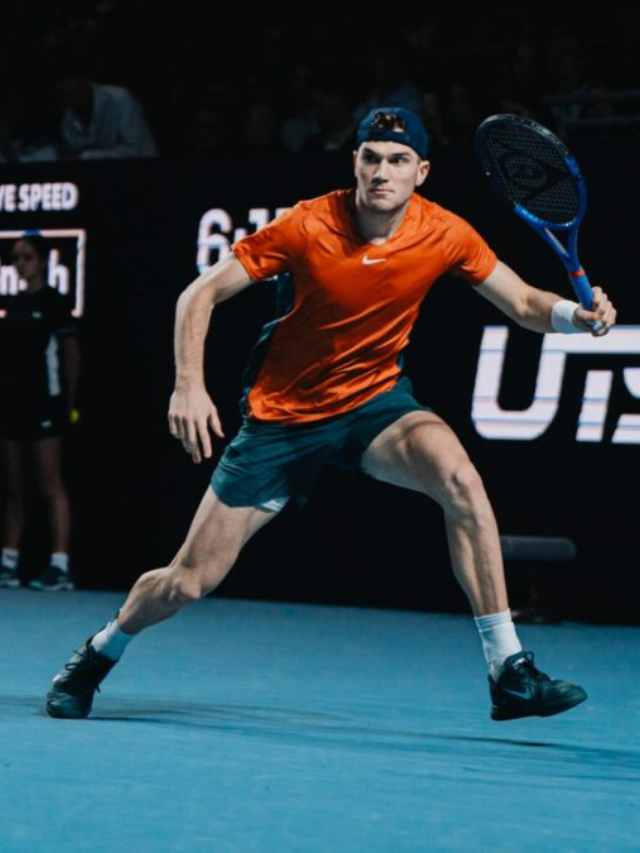  Rune's impressive performance showcased his dominance on the court.
