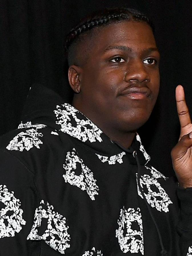 Yachty accused Karrahbooo of verbally abusing crew members, using examples like calling Yachty's security guard "homeless."
