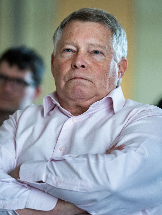  Retired Conservative Judge Endorses Republican Harris for Office