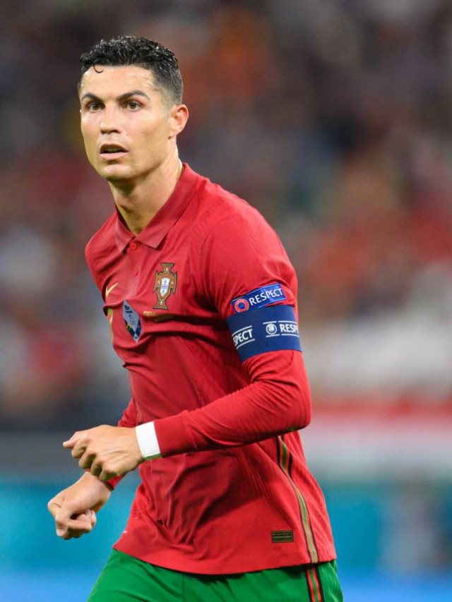 A collage of fan reactions (comments, memes) to Ronaldo's YouTube achievement.
