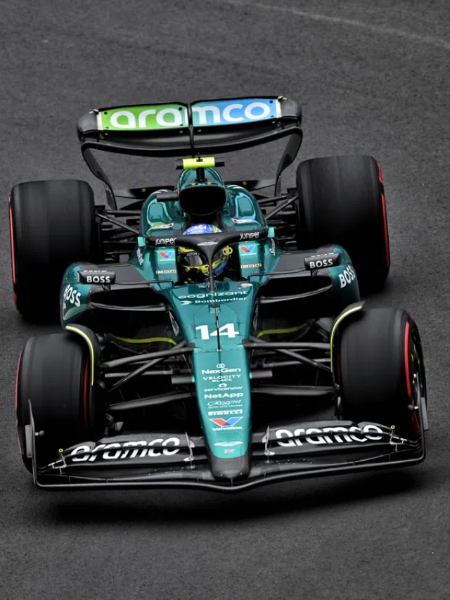 A year later, in 2007, Hamilton would claim his first F1 championship. This MP-4 21 played a small part in his historic feat, as an early test car for the legendary driver.  
