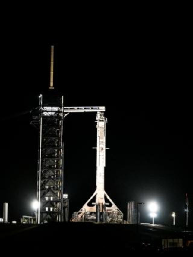 SpaceX Falcon 9 Lifts Off After FAA Pause