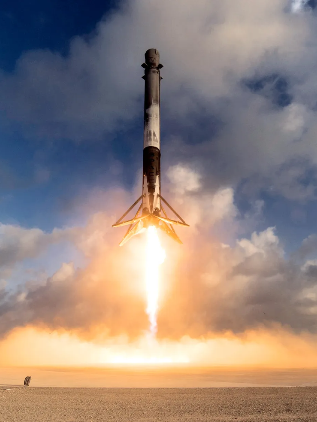 SpaceX Falcon 9 Lifts Off After FAA Pause