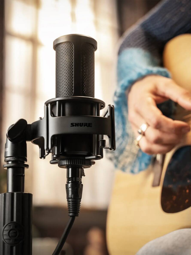 Great for Live Streaming - Deliver high-quality audio to your audience.
